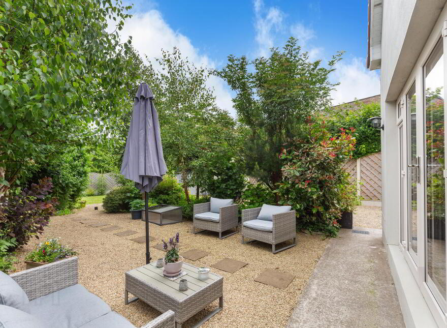 6 Enniskerry Road, Jamestown Cottages, Stepaside, Dublin, D18