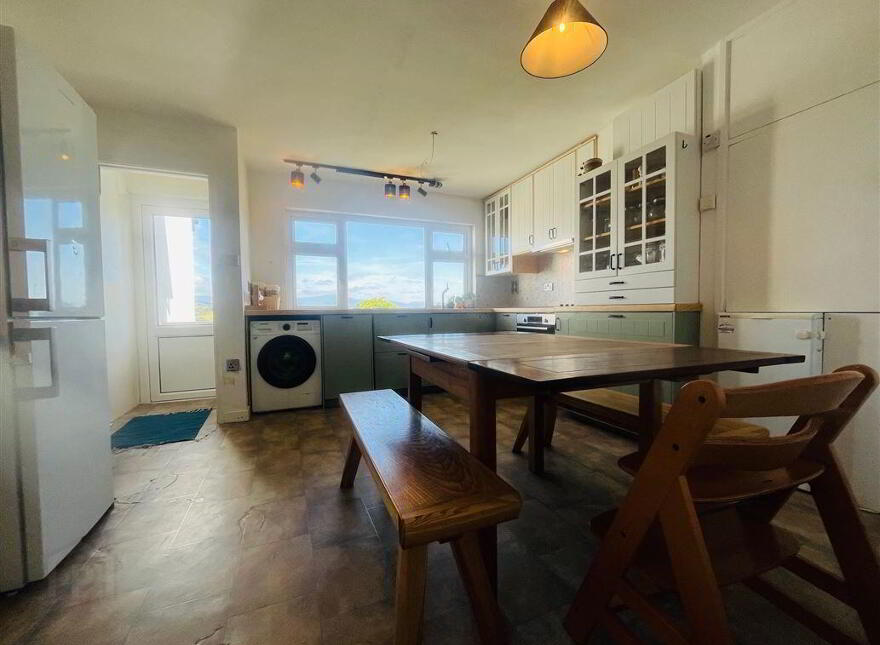 10 Rock Villas, Bantry, West, P75K288