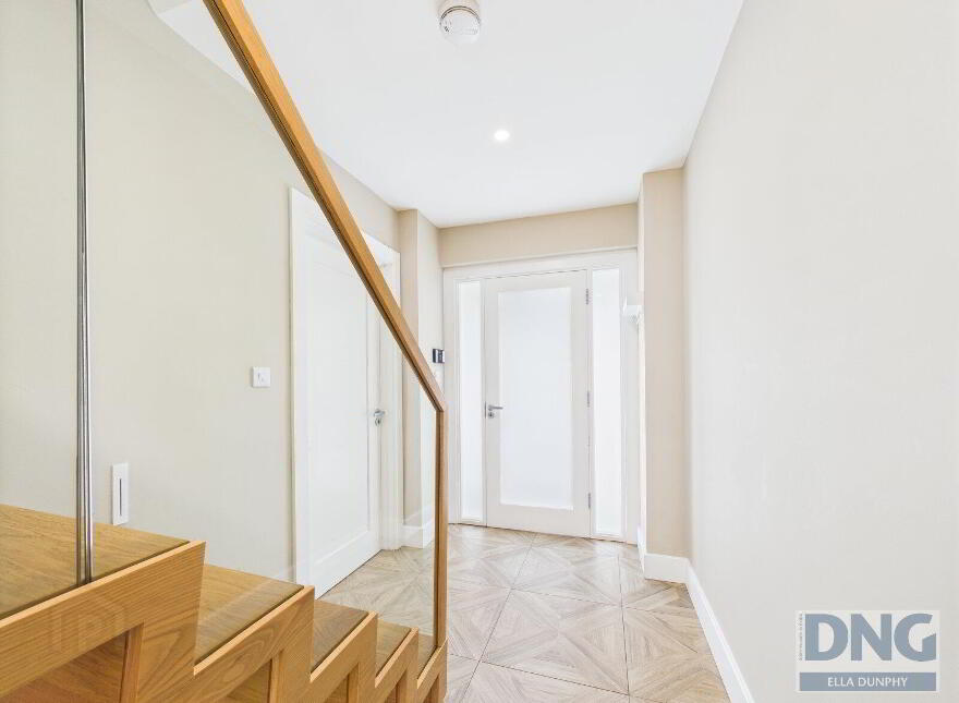 6 Meadow Hill, R95
