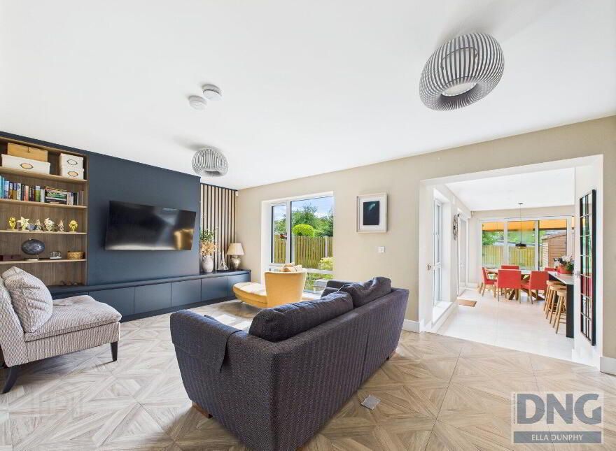 6 Meadow Hill, R95
