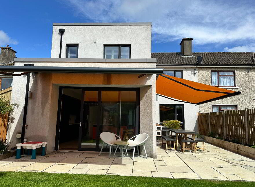6 Meadow Hill, R95