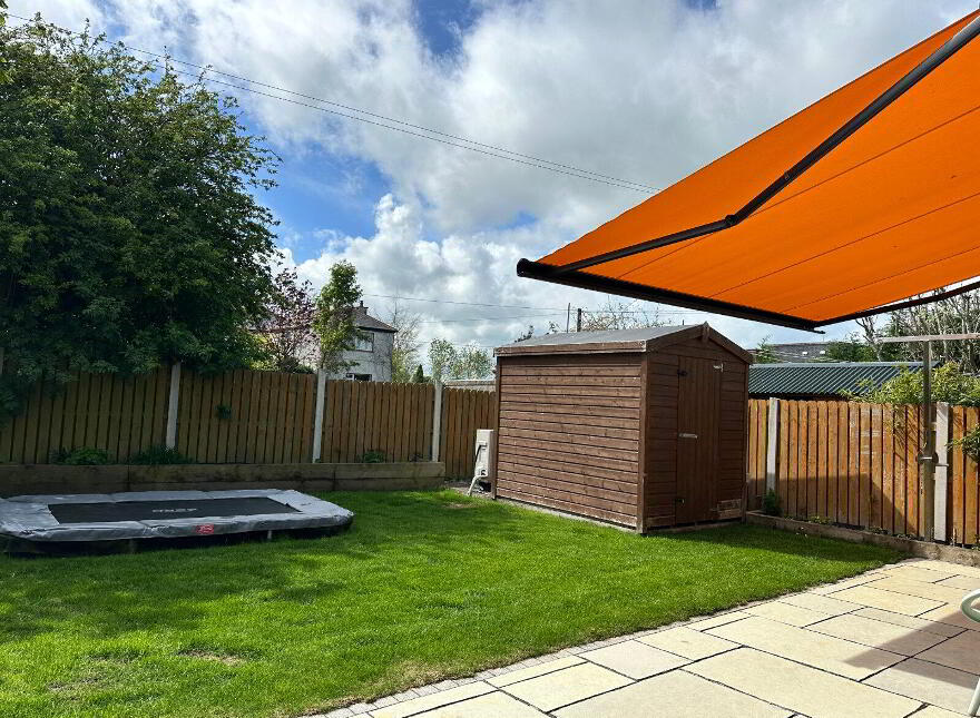 6 Meadow Hill, R95