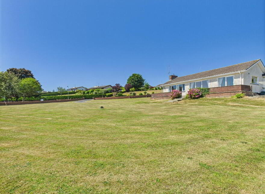 Lisselan, Seaview Park