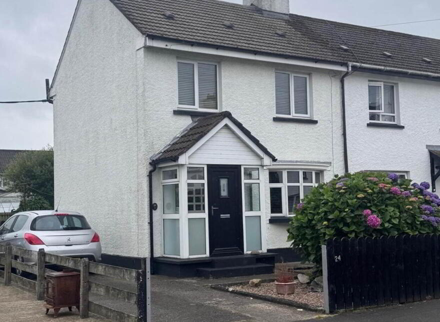24 Enagh Crescent, Maydown, Derry / Londonderry, BT47 6UG photo