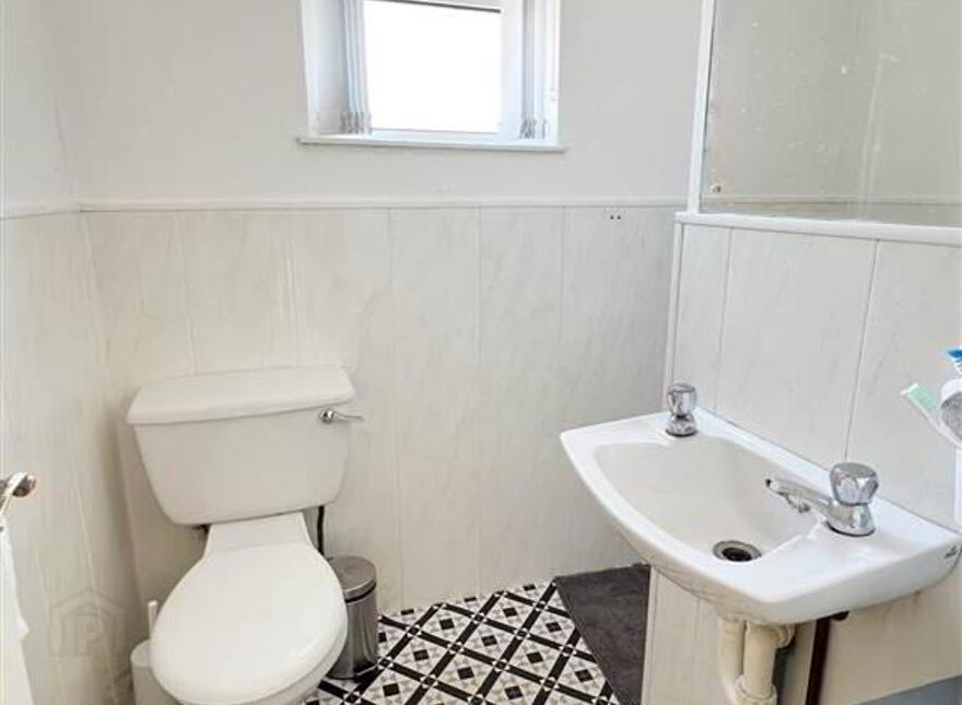 12 Strandview Street, Belfast, BT9 5FF