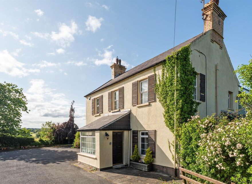 25 Hillhead Road, Ballyrussell, Dundonald, Belfast, BT16 1XD photo