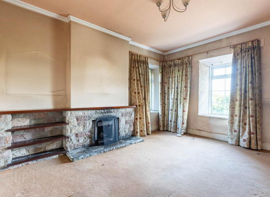25 Hillhead Road, Ballyrussell, Dundonald, Belfast, BT16 1XD