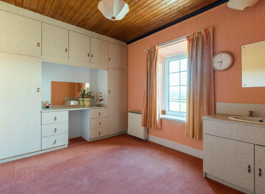 25 Hillhead Road, Ballyrussell, Dundonald, Belfast, BT16 1XD