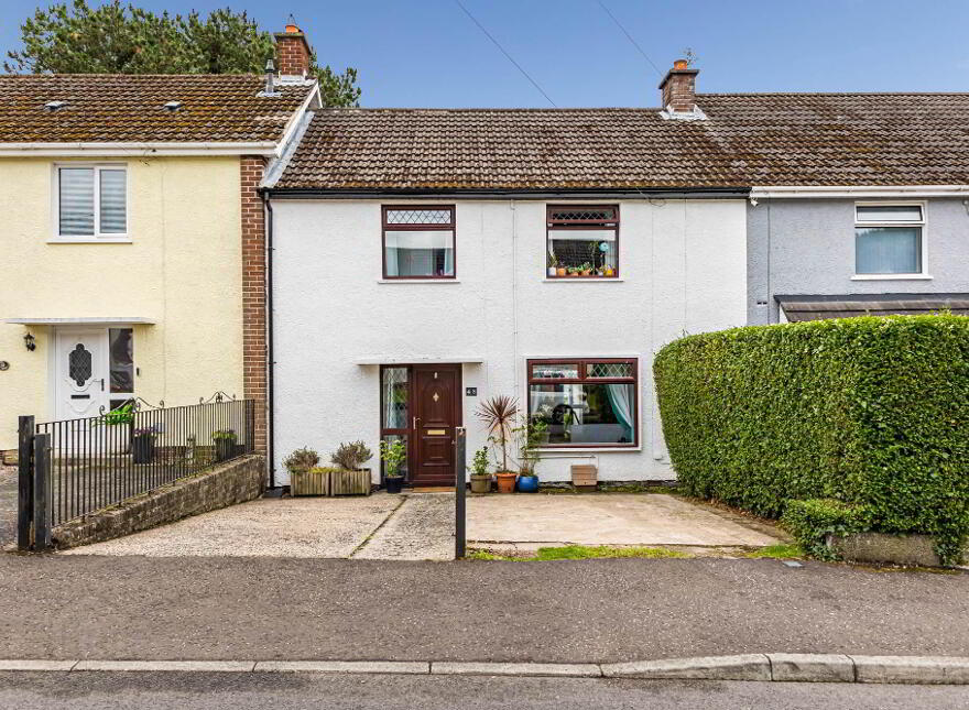48 Hornbeam Road, Dunmurry, Lisburn, BT17 9DW photo