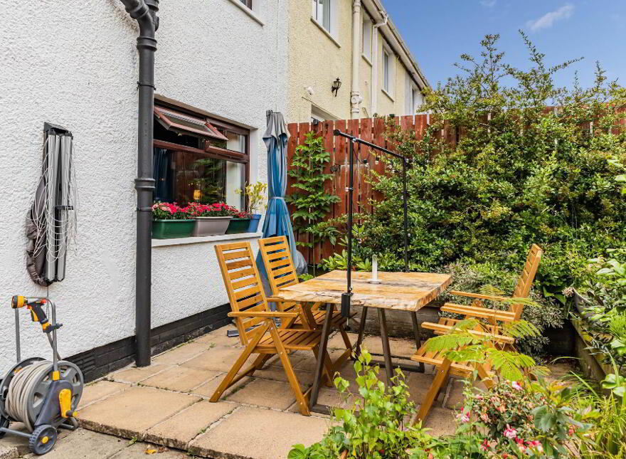48 Hornbeam Road, Dunmurry, Lisburn, BT17 9DW