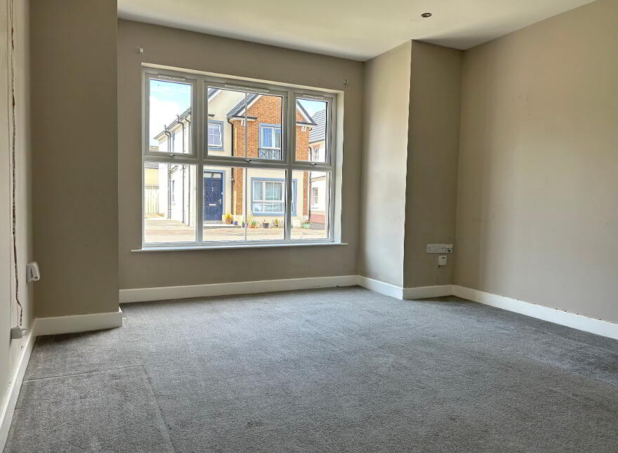 33 Boulevard Green, Newcastle, BT33 0FA