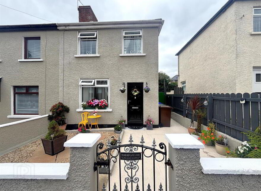 4 Silverstream Gardens, Belfast, BT14 8GS