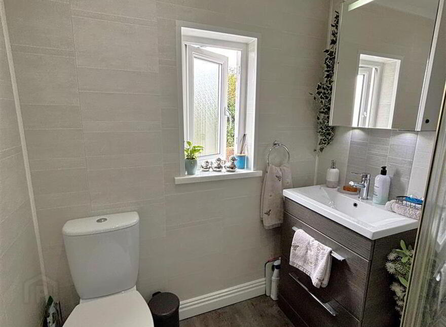 4 Silverstream Gardens, Belfast, BT14 8GS