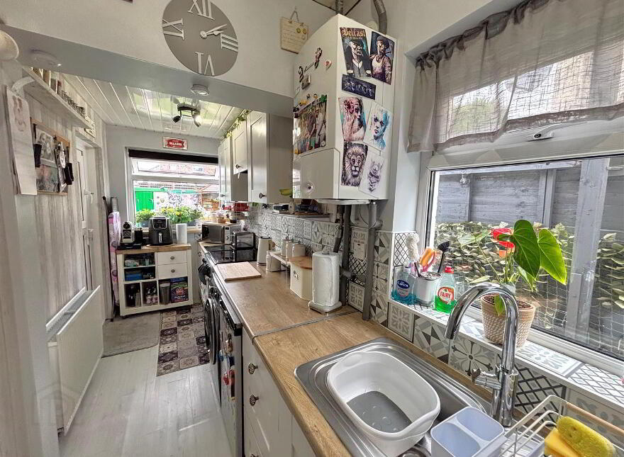 4 Silverstream Gardens, Belfast, BT14 8GS
