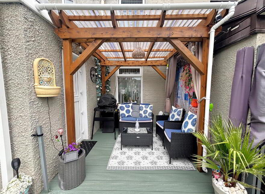 4 Silverstream Gardens, Belfast, BT14 8GS