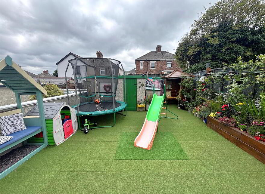 4 Silverstream Gardens, Belfast, BT14 8GS