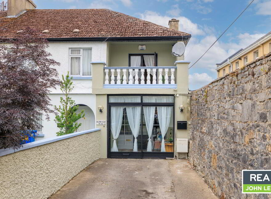 Elmville, 12a Elm Park, Ennis Road, Limerick, V94PNH6 photo