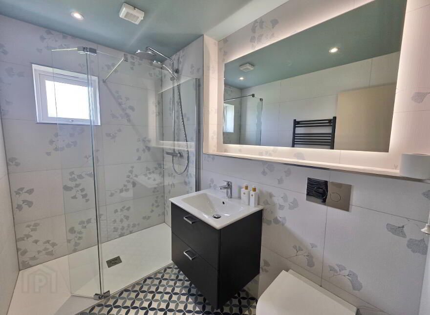 8 Fairview Apartments, North Street, Ballycastle, BT54 6BW