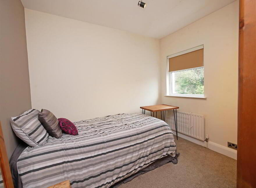 146 Saintfield Road, Forestside, Belfast, BT8 6HE