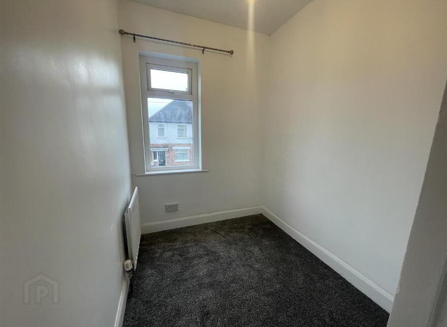 15 Strandburn Drive, Belfast, BT4 1NA