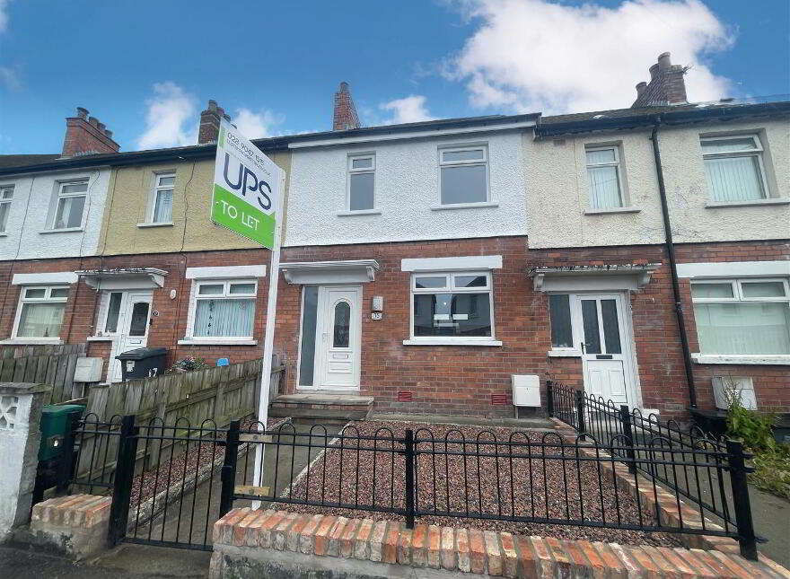 15 Strandburn Drive, Belfast, BT4 1NA photo