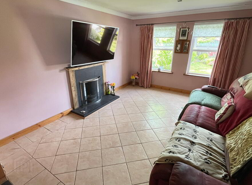 17 Knocknashane Meadows, Lurgan, BT66 7GA