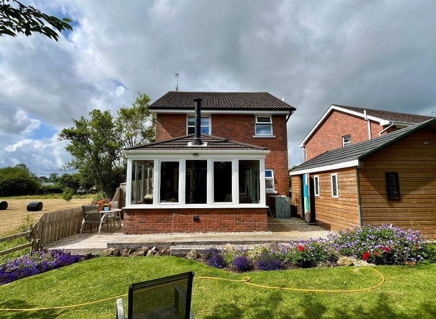 17 Knocknashane Meadows, Lurgan, BT66 7GA