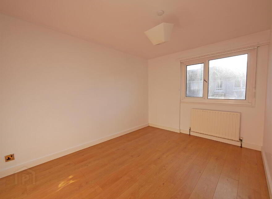 6 Killynether Gardens, Castlereagh, Belfast, BT8 7FH