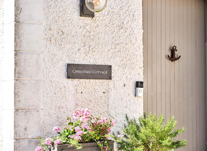 Christmas Cottage, 64a Whitepark Road, Ballycastle, BT54 6LP