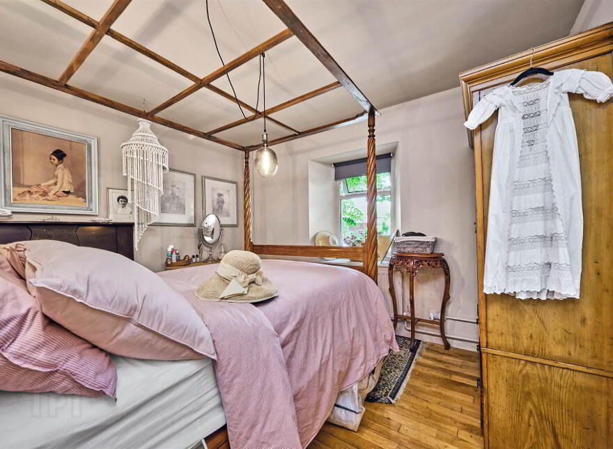 Christmas Cottage, 64a Whitepark Road, Ballycastle, BT54 6LP