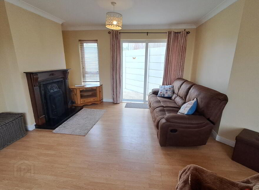 17 Hazelwood, Blackwater, Y21TN22