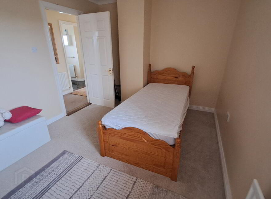 17 Hazelwood, Blackwater, Y21TN22