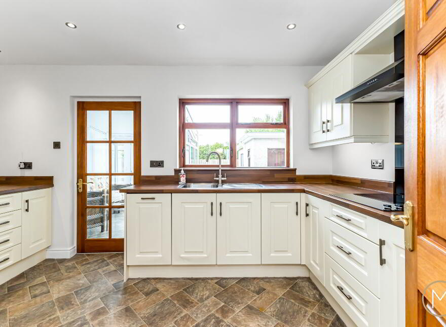 27 Brantwood Gardens, Antrim, BT41 1HP