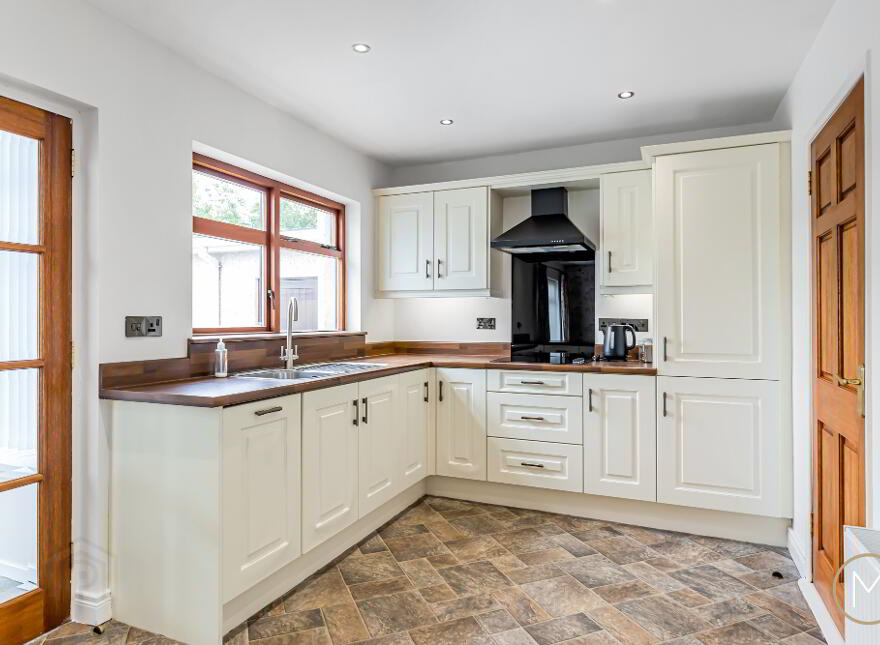 27 Brantwood Gardens, Antrim, BT41 1HP