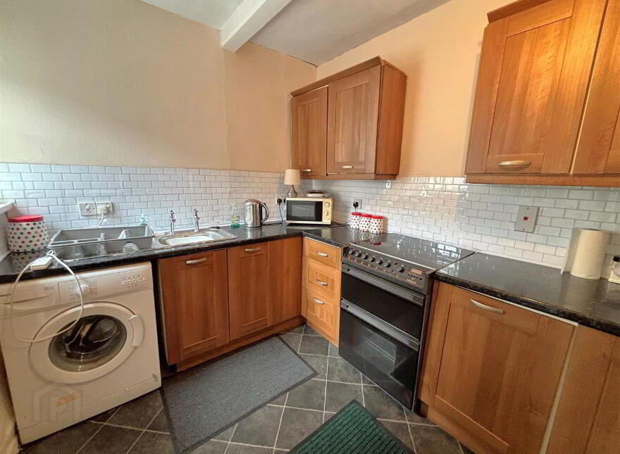 5 Ainsworth Parade, Belfast, BT13 3FP