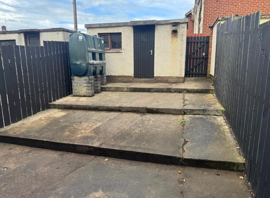 49 Killough Gardens, Lurgan, Craigavon, BT66 8PN