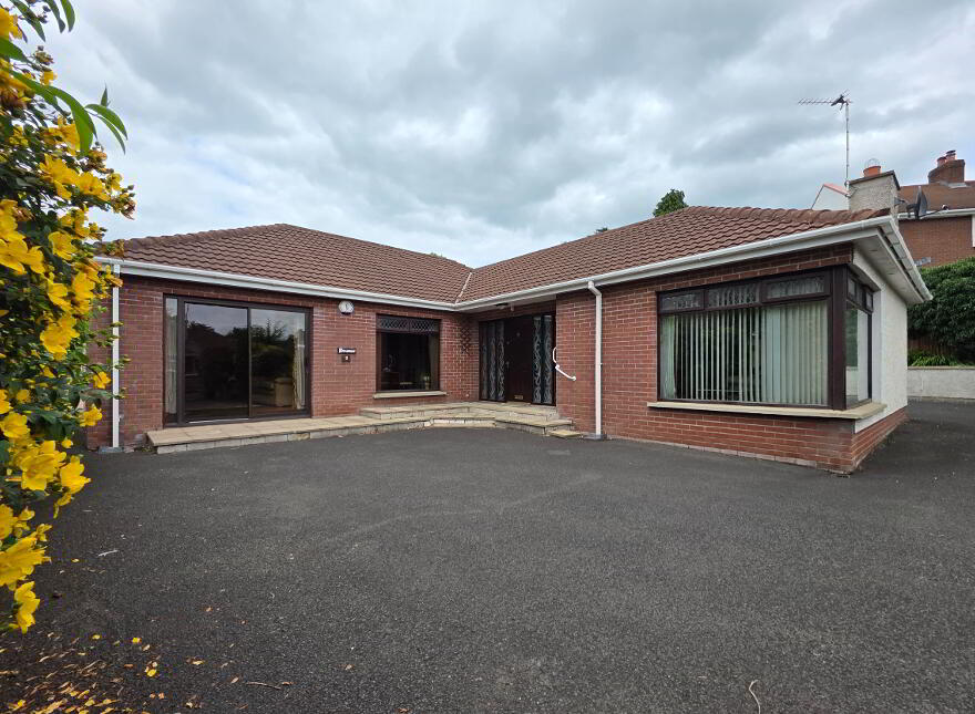 'Braemar', 3 Ishlan Court, Ballymoney, BT53 6QG