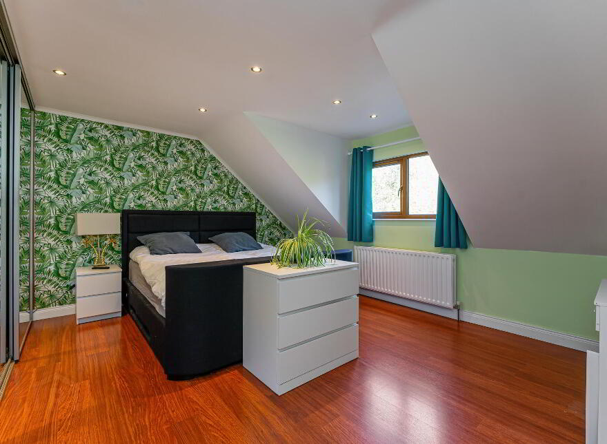 1085 Crumlin Road, Belfast, BT14 8RX