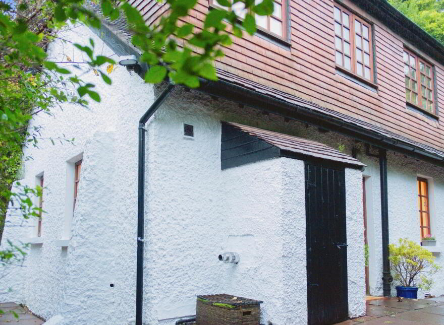 Hazelwood Cottage, Newtownabbey, BT36 7PL