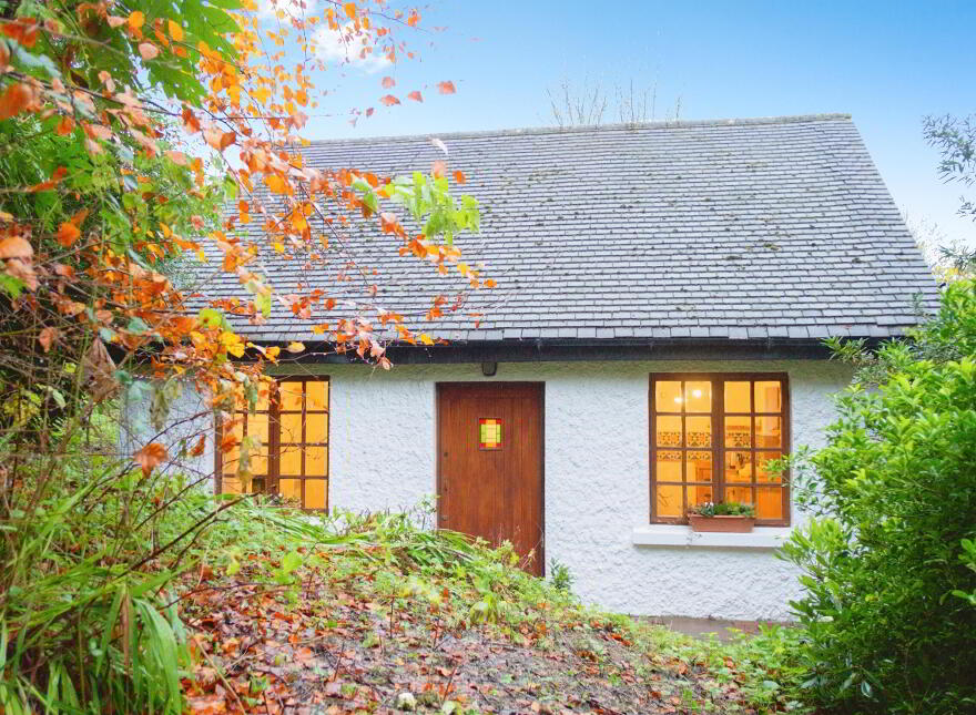 Hazelwood Cottage, Newtownabbey, BT36 7PL