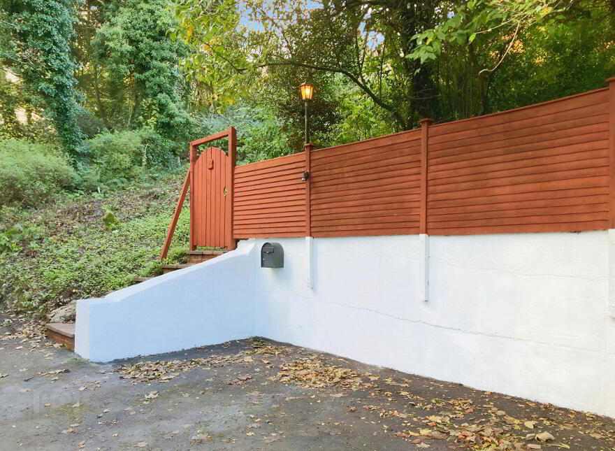 Hazelwood Cottage, Newtownabbey, BT36 7PL