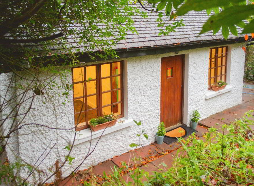 Hazelwood Cottage, Newtownabbey, BT36 7PL