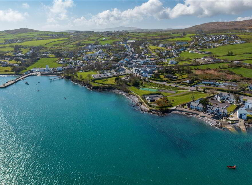 52 Copper Point, Schull, West, P81A342
