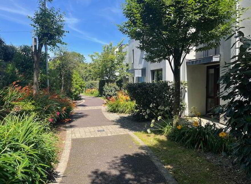 52 Copper Point, Schull, West, P81A342