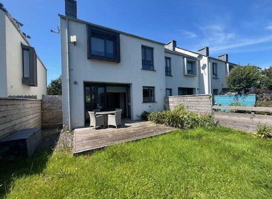 52 Copper Point, Schull, West, P81A342