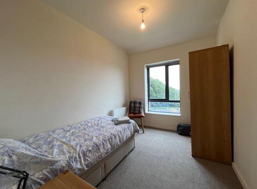 52 Copper Point, Schull, West, P81A342