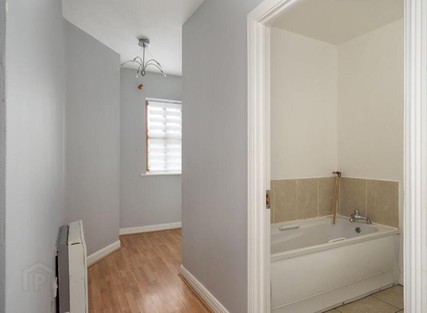 Yeats Hall, Prospect Woods, Longford Town, N39F344