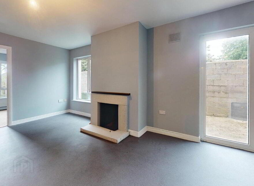 66 College Green, Summerhill, Y35