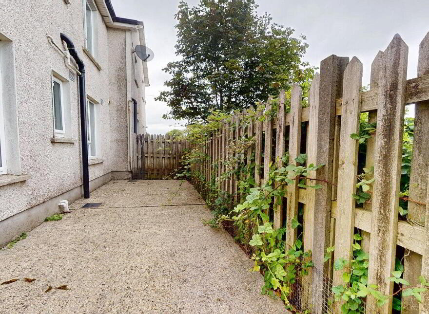 66 College Green, Summerhill, Y35