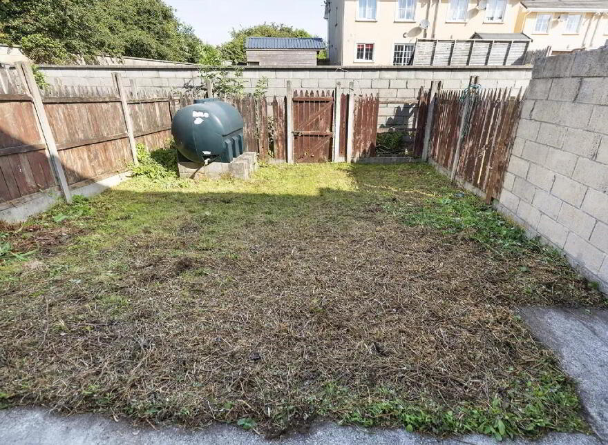 56 Cloyne Meadows, Cloyne, P25K653
